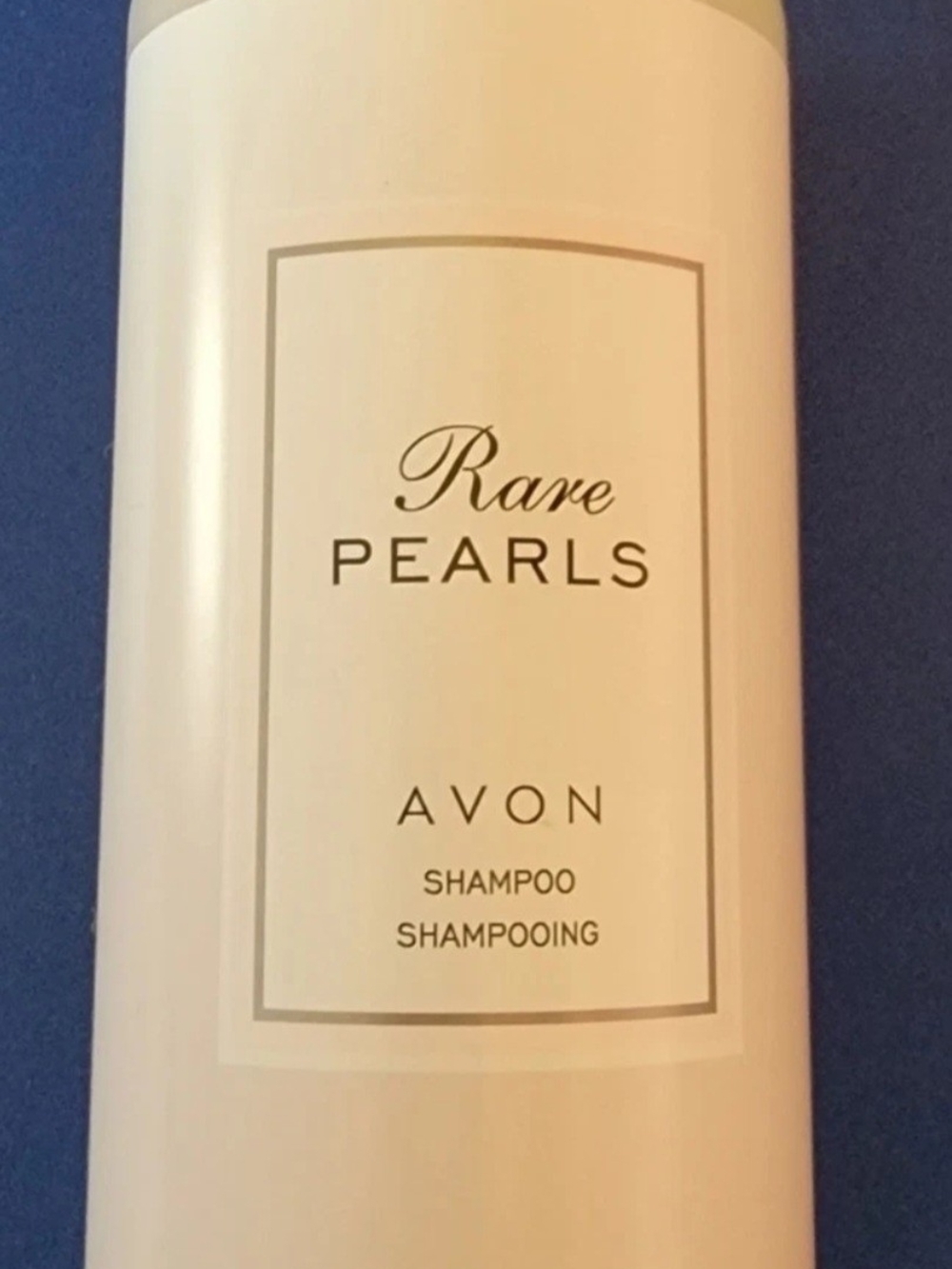 Avon Rare Pearls Shampoo - Pearl White